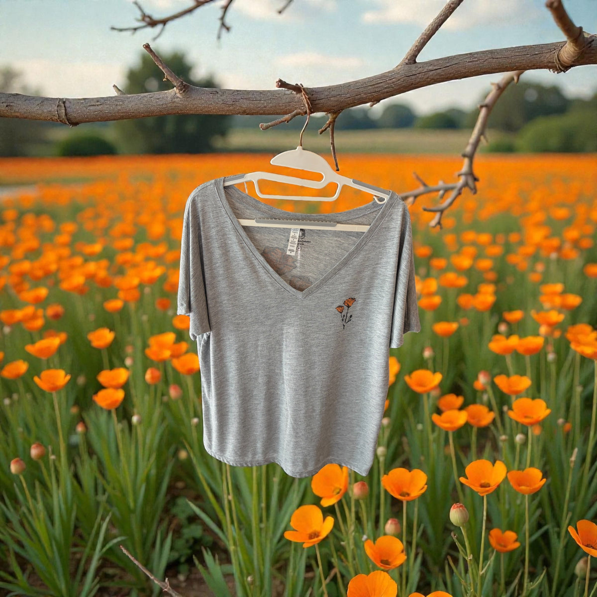 Vintage Poppy Tee - Women's V-Neck